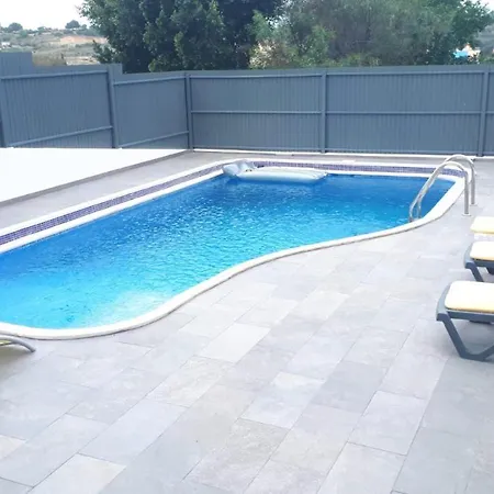 Marina Pool *